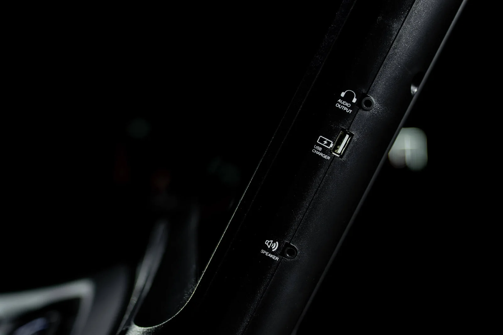 Komerční běžecký pás Evolve Ultra Series (UL 215) - Obrázek 4