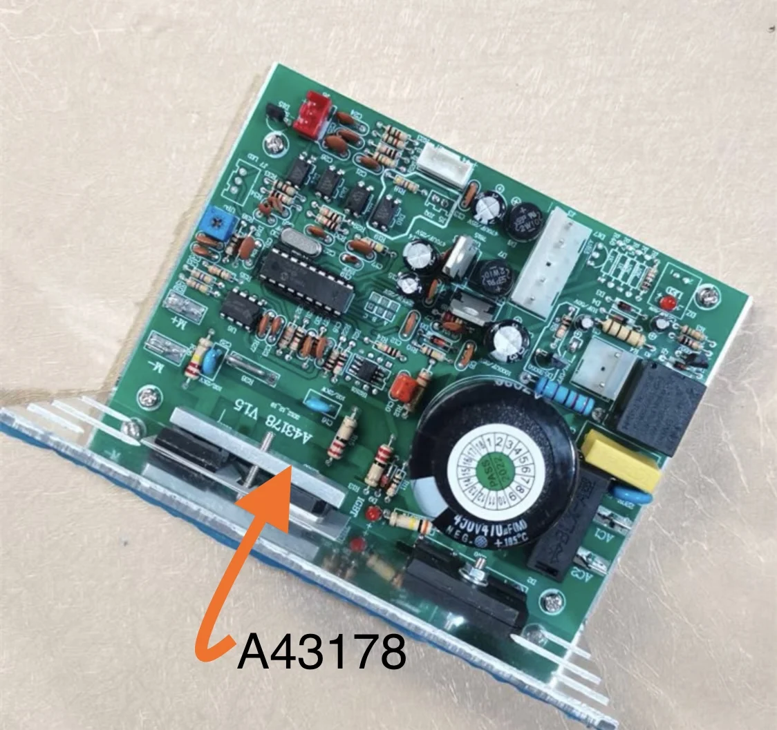 Řídicí deska motoru běžeckého pásu ZY03WYT / A43178 / RB3203 / RB3205 - Obrázek 7